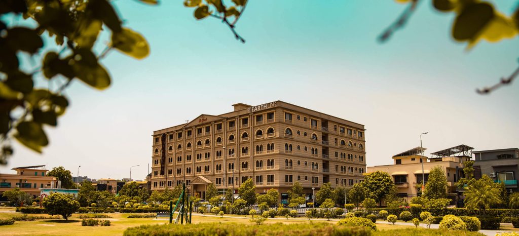 THE GRANDÉ LUXURY APARTMENTS